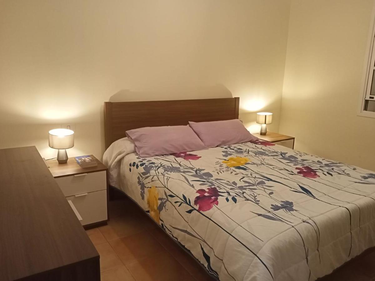 Cheerful 3 Bedroom Town House With Garage Тегесте Экстерьер фото